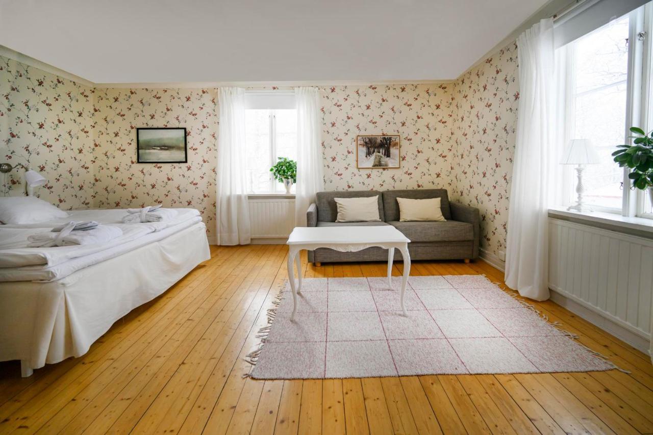 Oelme Praestgard Gaestgiveri Kristinehamn Dış mekan fotoğraf